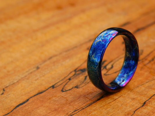 Entropic Titanium Ring