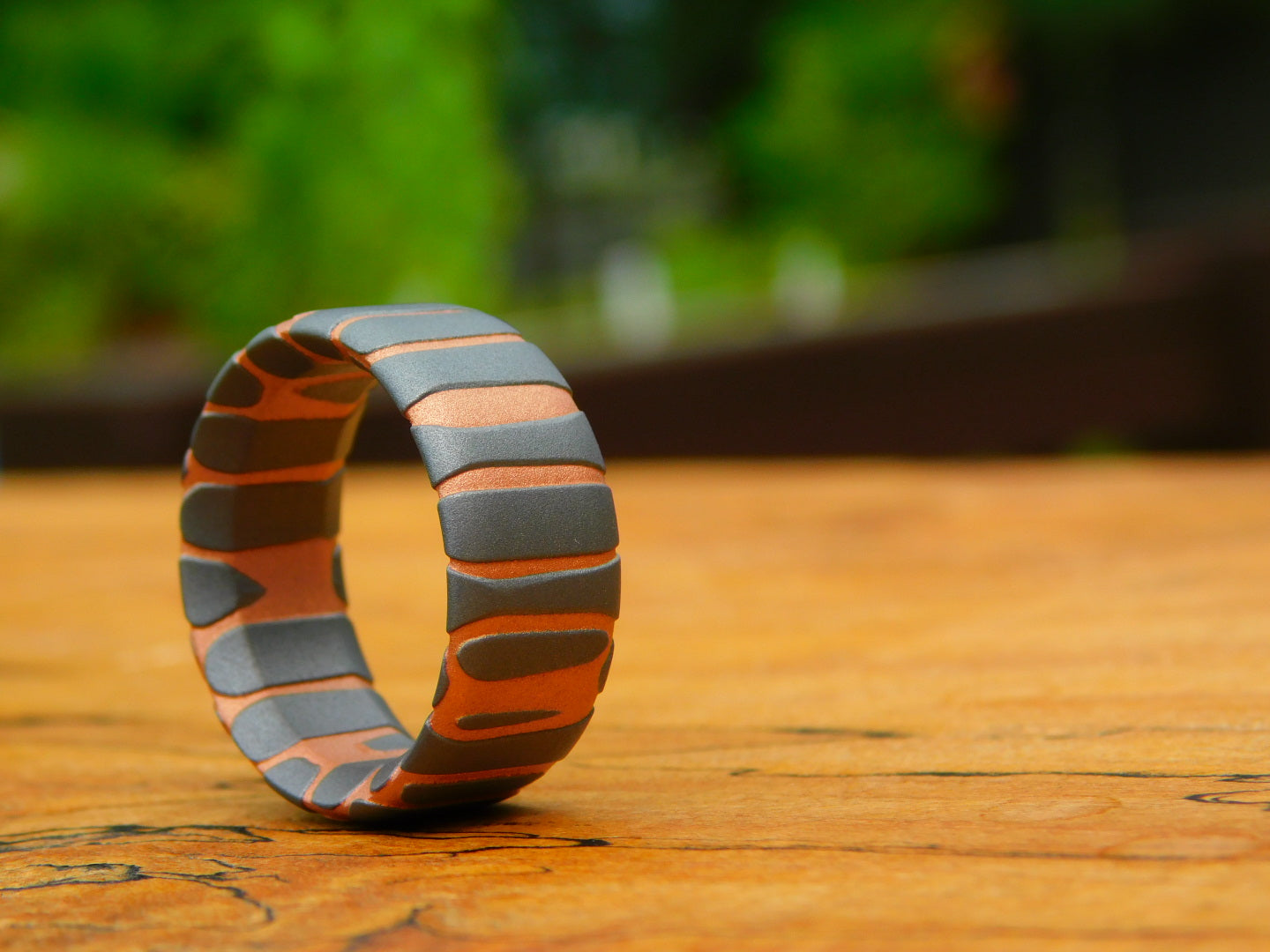 Deep Etched Superconductor Ring