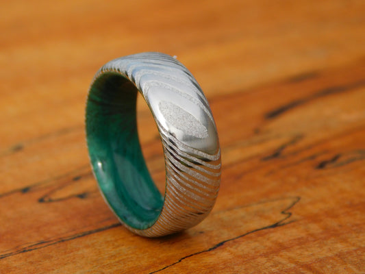 Stainless Damascus x Green Gem Juma Ring