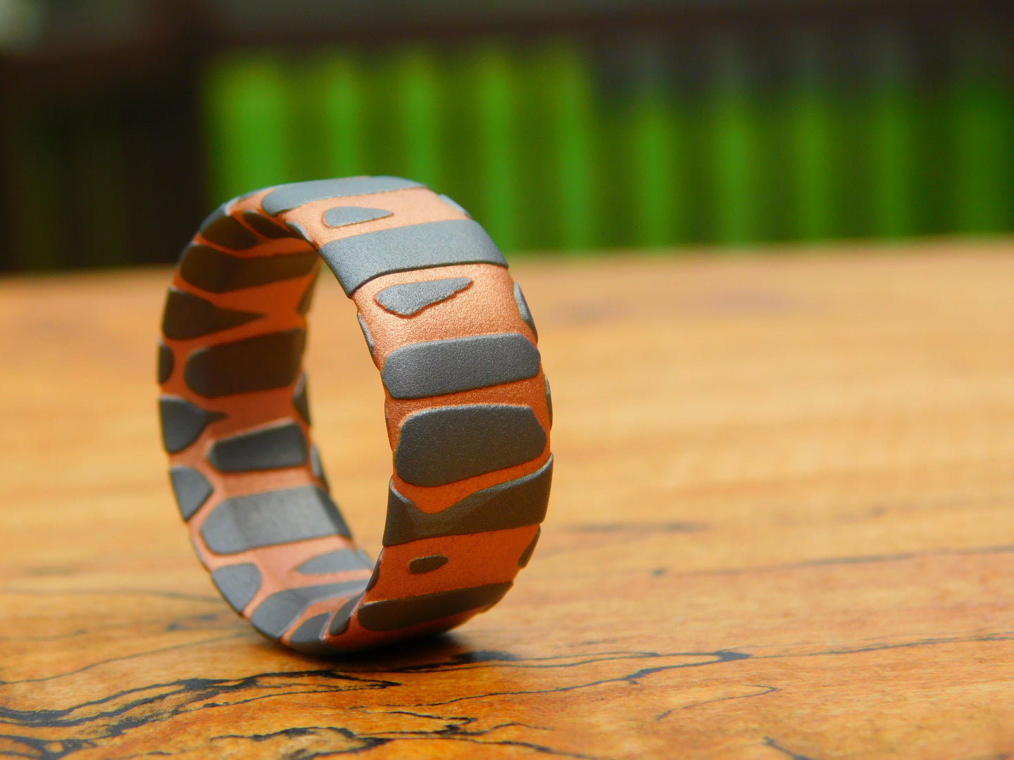 Deep Etched Superconductor Ring