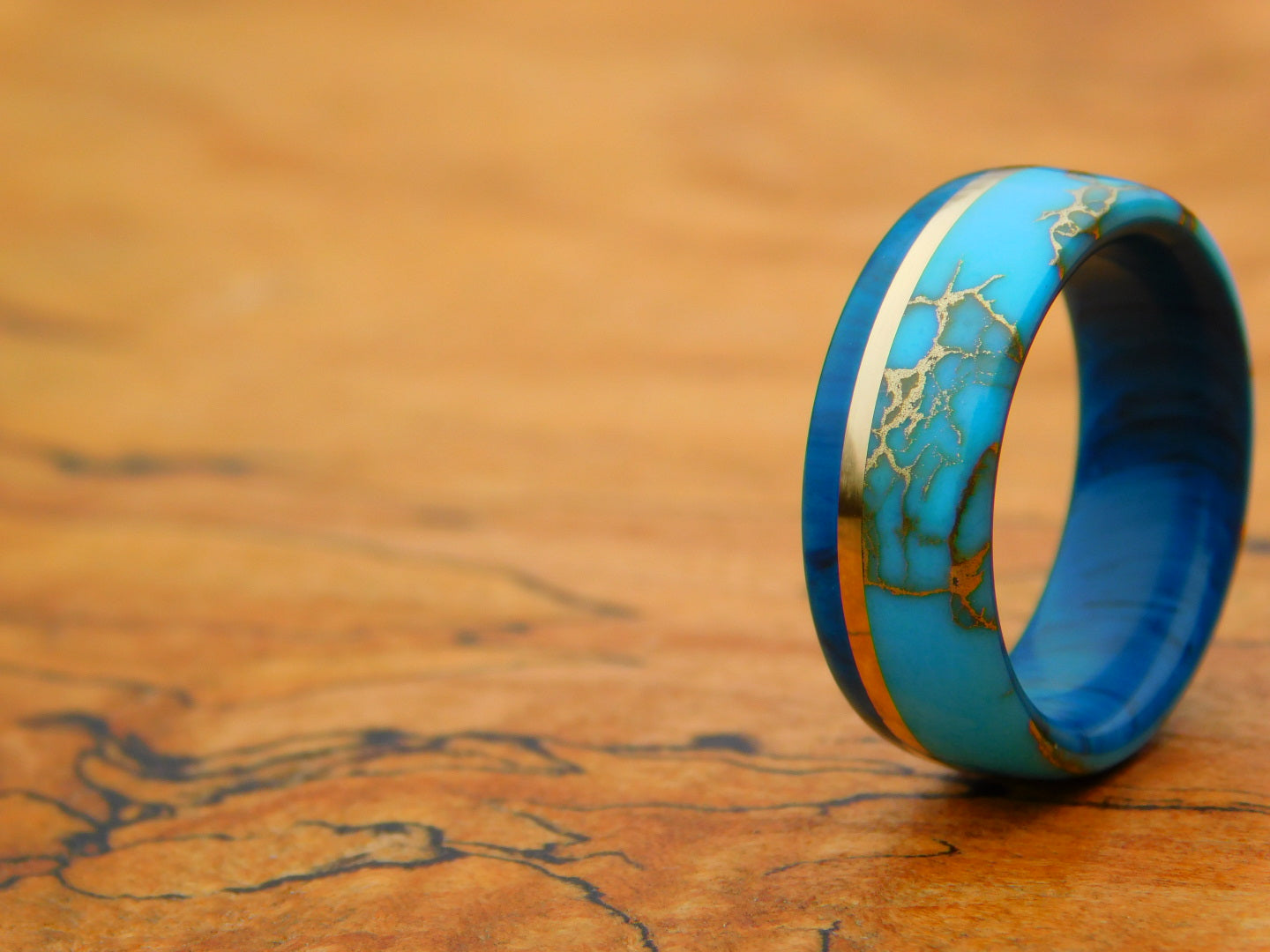 Turquoise Gem x Gold Vein Ring