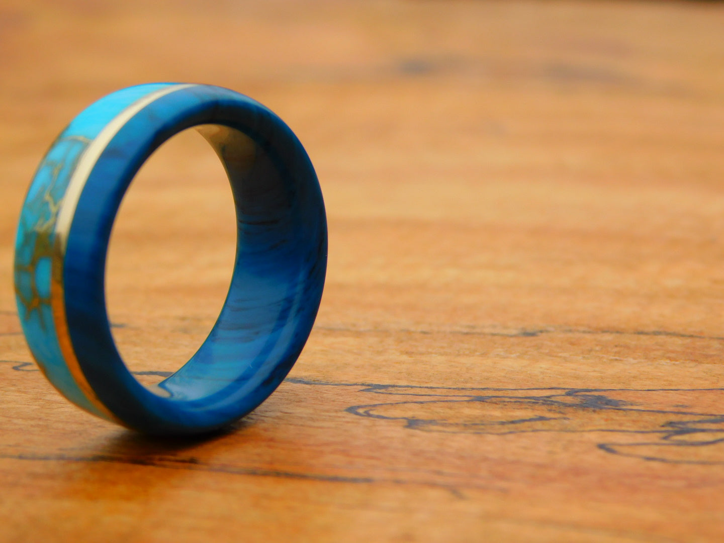 Turquoise Gem x Gold Vein Ring