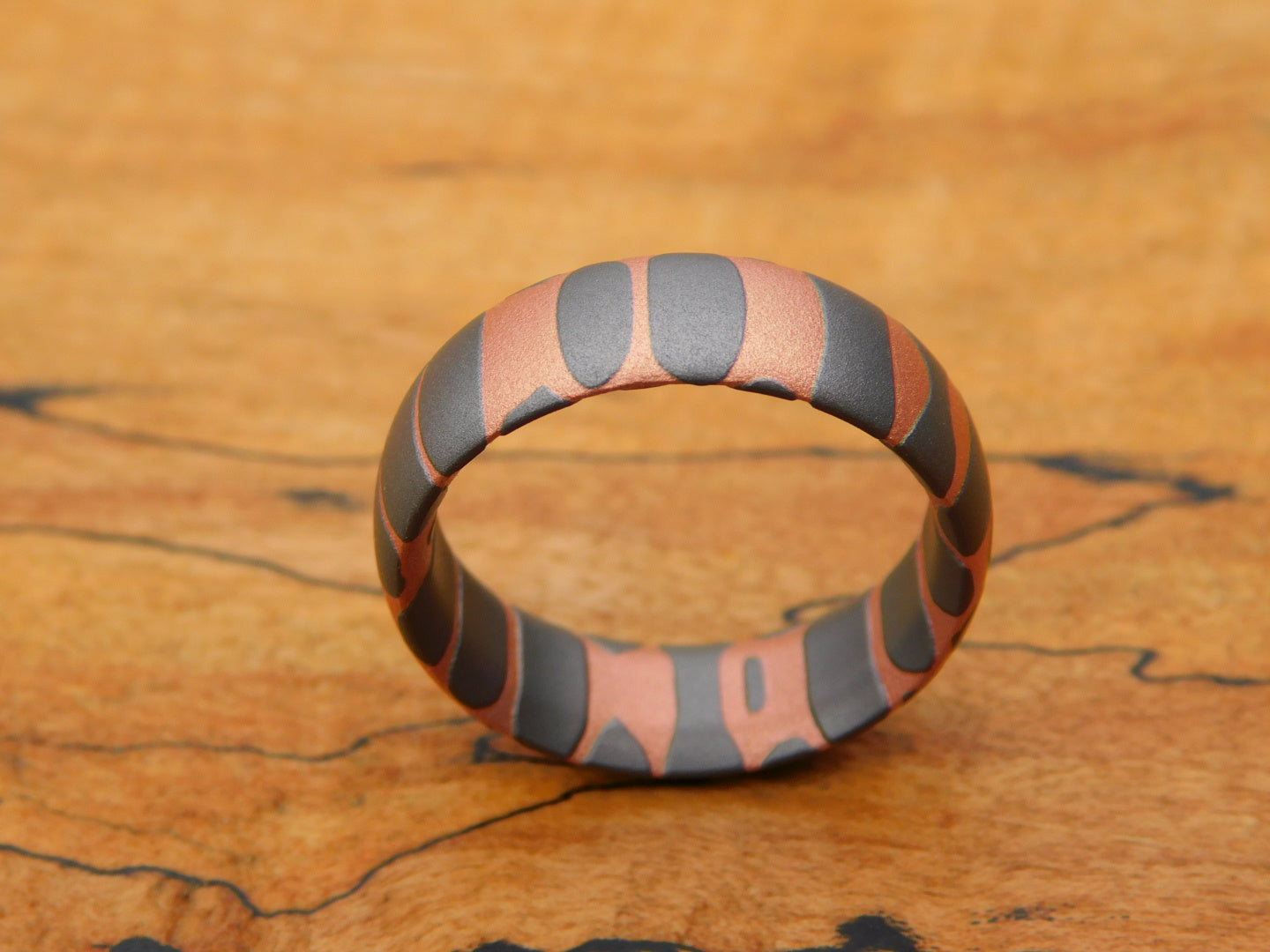 Etched Superconductor Ring - Size 10.75