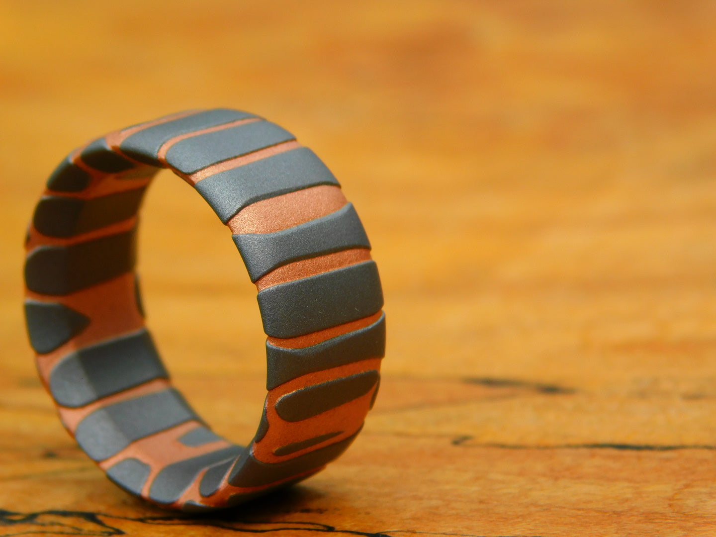 Deep Etched Superconductor Ring