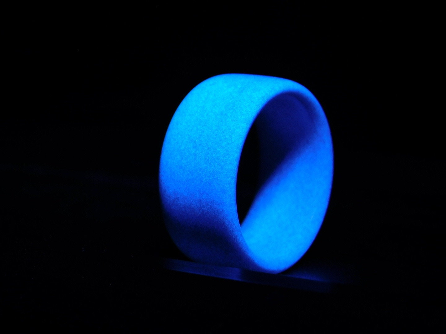 Sapphire Blue Glow Ring