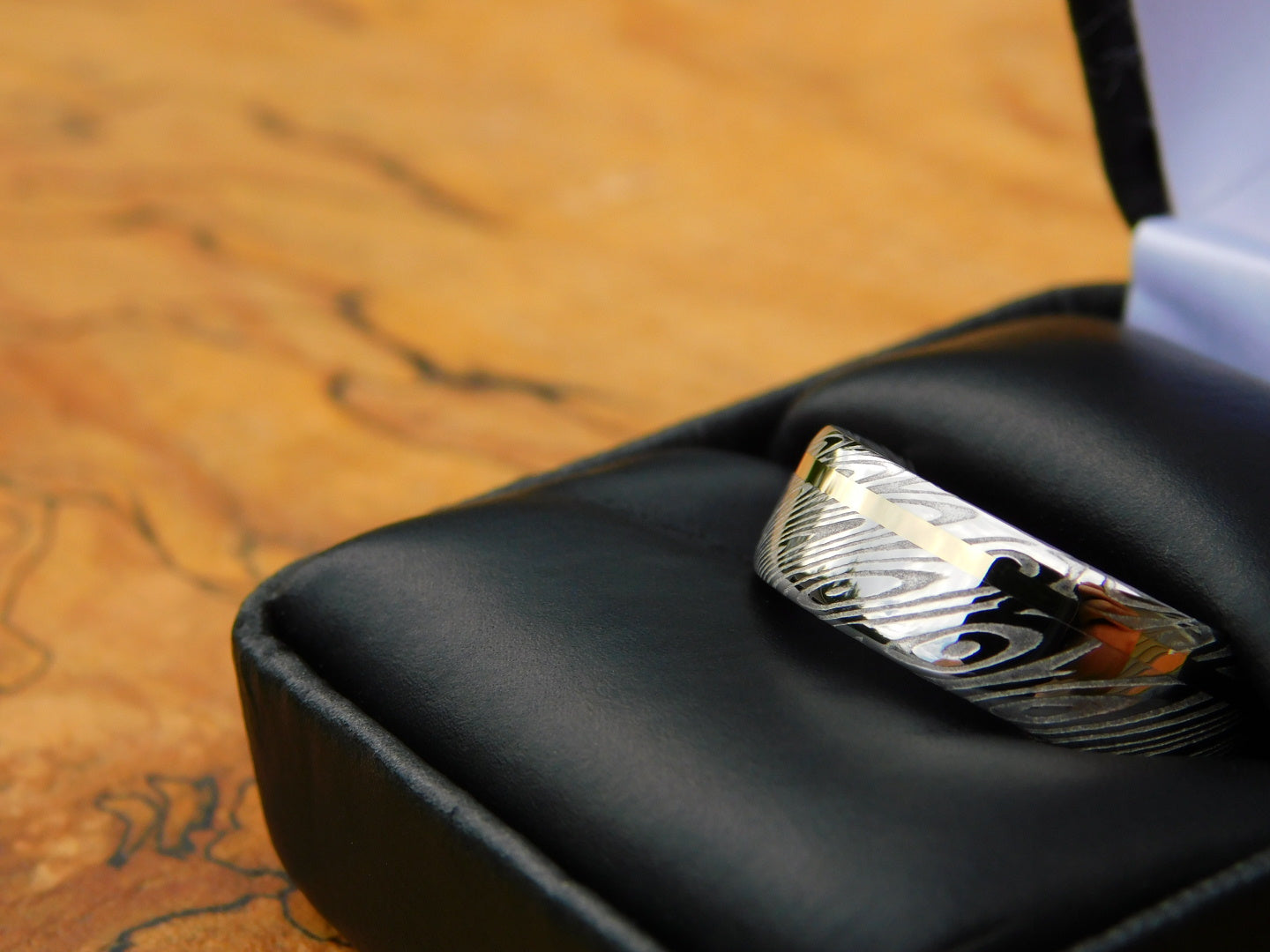 Gold Inlay x Saga Damasteel Ring
