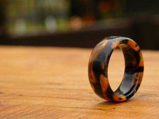 Dragons Gold Resin Ring - Size 8.25