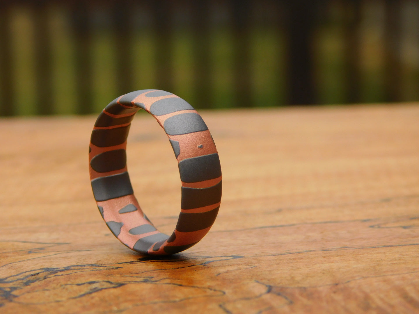 Etched Superconductor Ring - Size 10.75