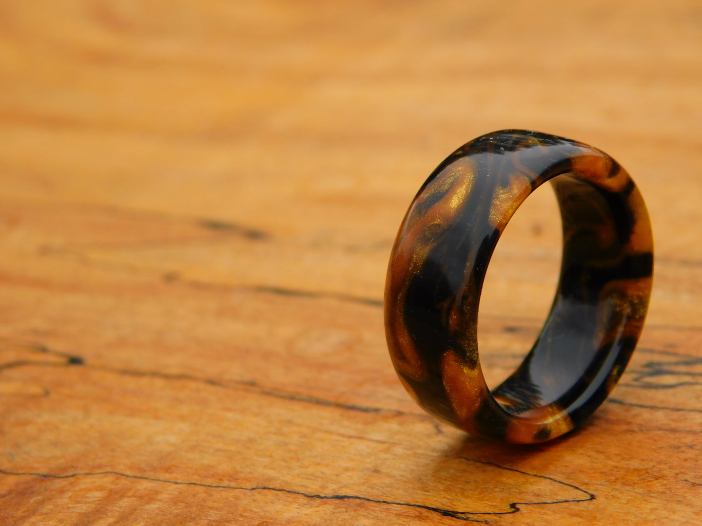 Dragons Gold Resin Ring - Size 8.25